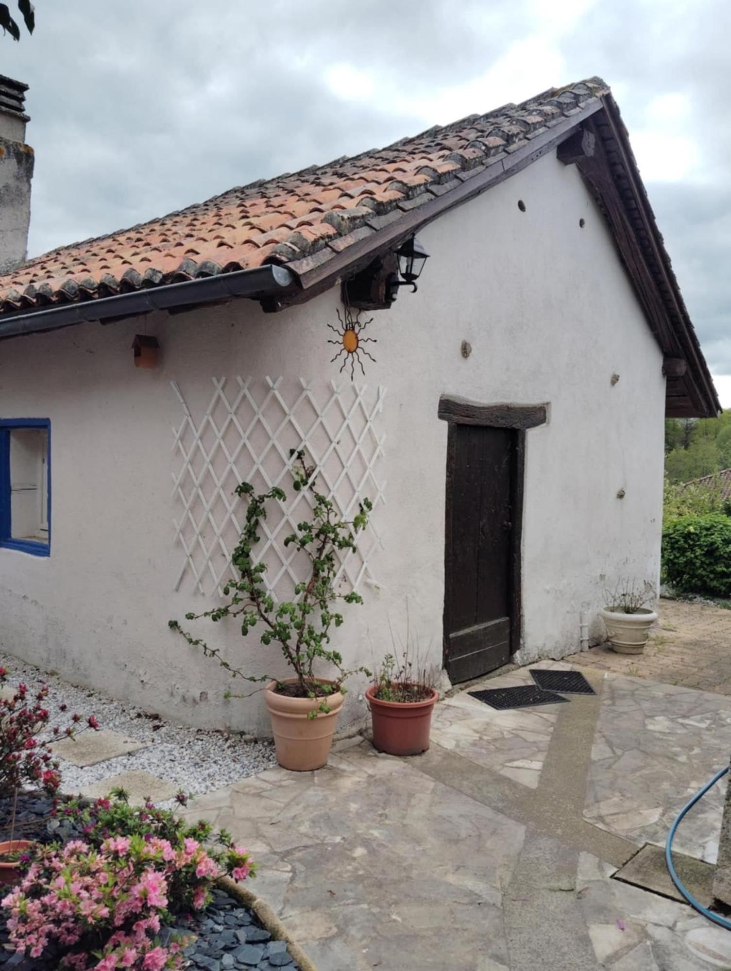 Gite Et Chambre D'Hotes Les Authentiques Saint-Estephe  Екстериор снимка